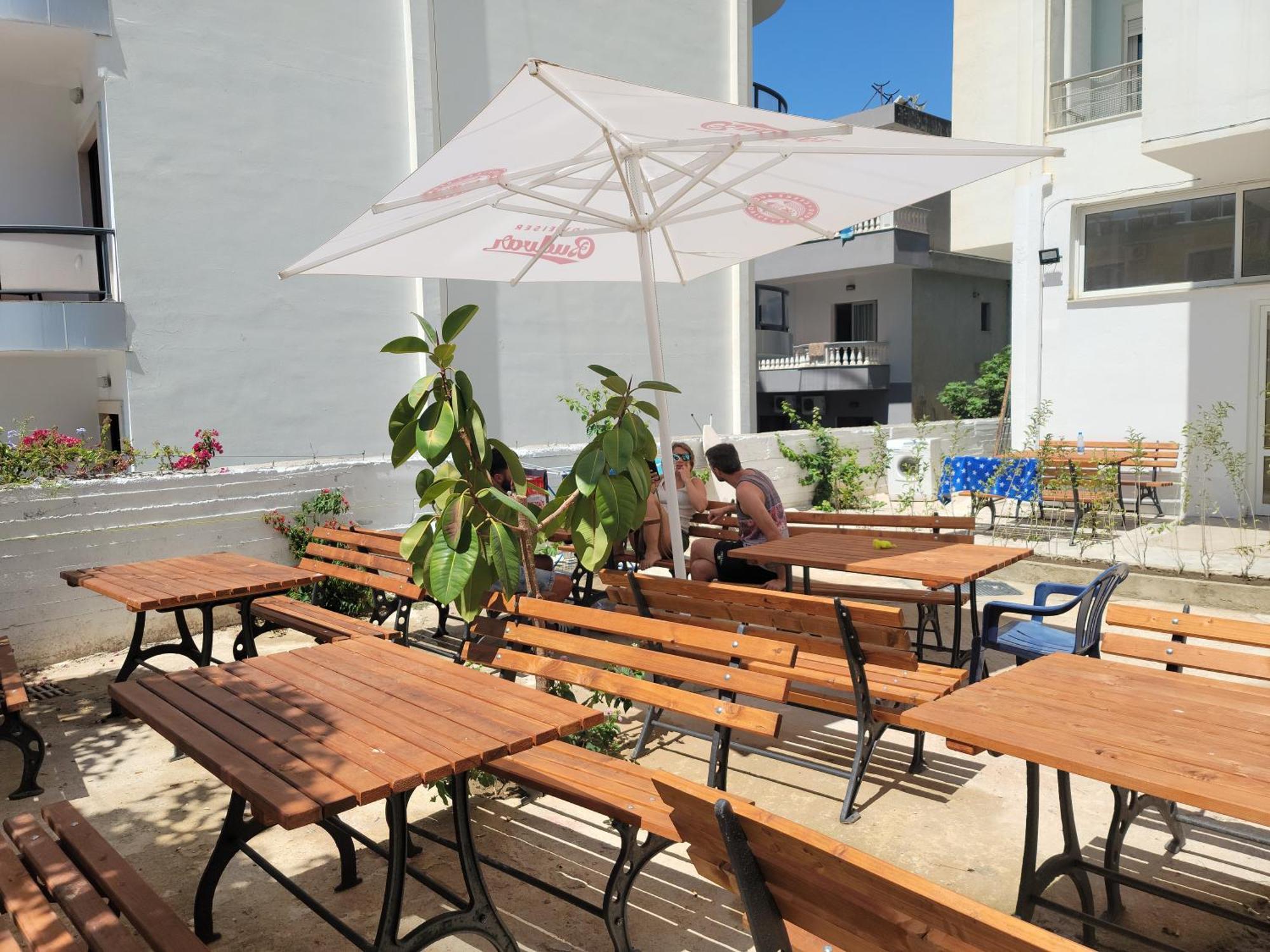Hostel K13 Sarandë 외부 사진