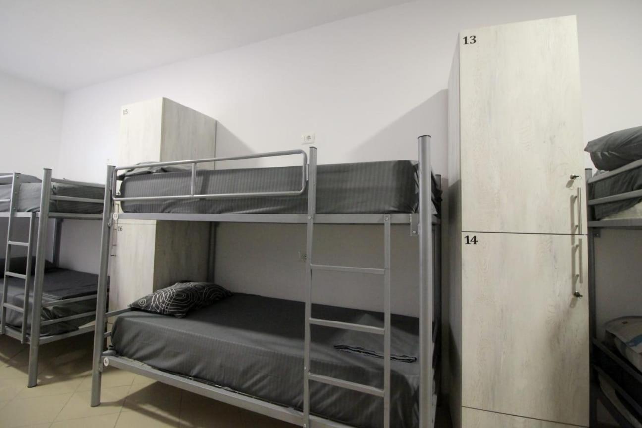Hostel K13 Sarandë 외부 사진