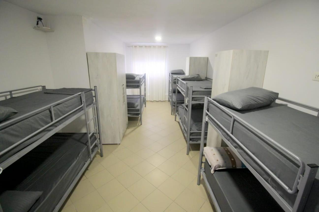 Hostel K13 Sarandë 외부 사진