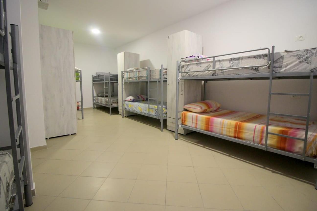 Hostel K13 Sarandë 외부 사진