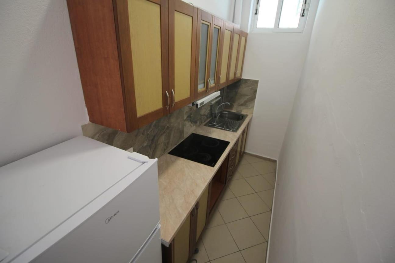 Hostel K13 Sarandë 외부 사진