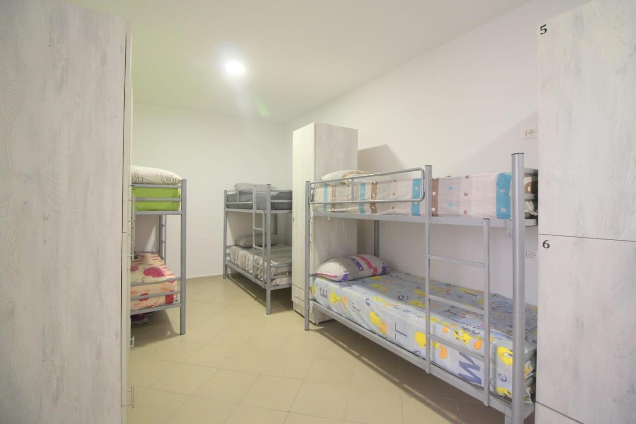 Hostel K13 Sarandë 외부 사진