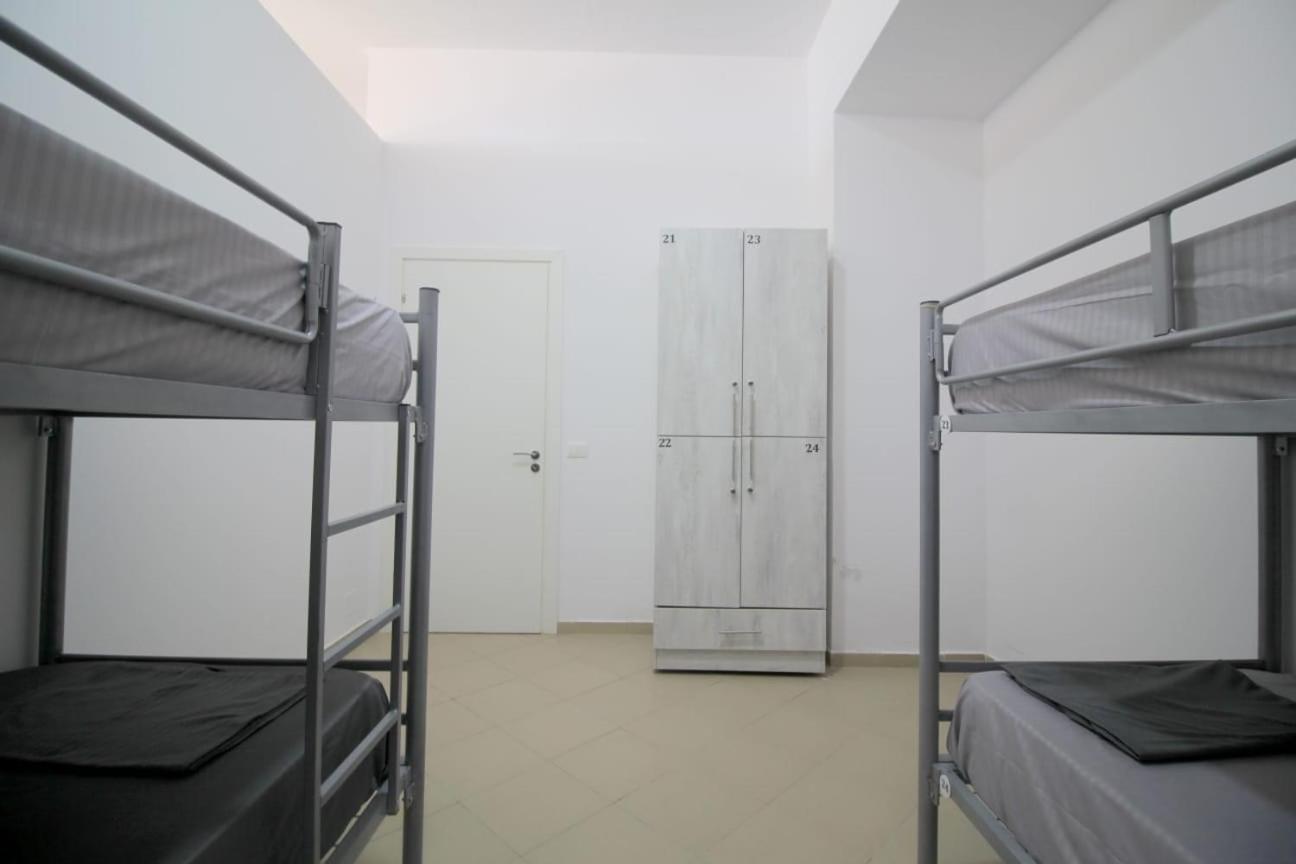 Hostel K13 Sarandë 외부 사진