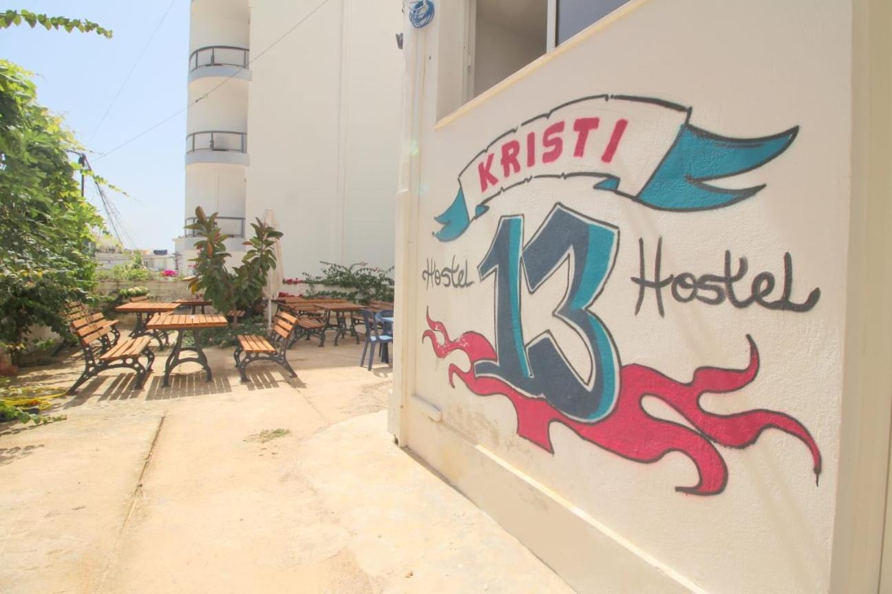 Hostel K13 Sarandë 외부 사진